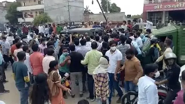 تصویر سوشل میڈیا