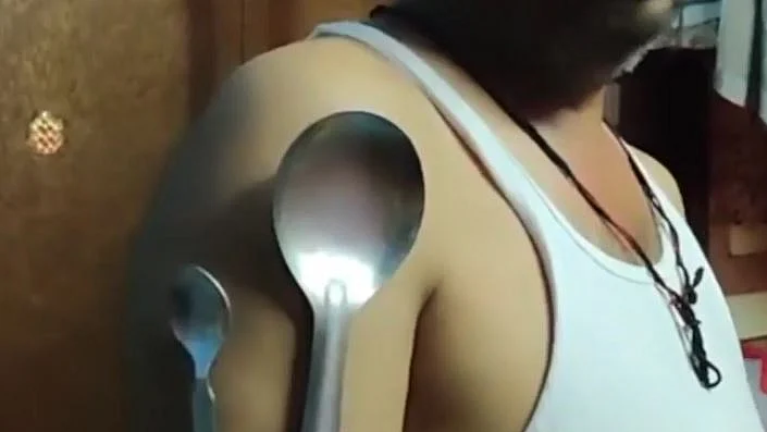 تصویر ویڈیو گریب