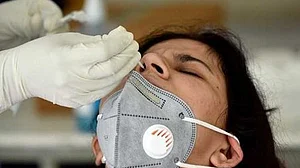 کمبھ کورونا تحقیقات اسکینڈل کے ملزم کی گرفتاری پر پابندی عائد