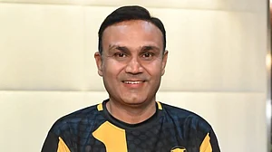 ٹیم انڈیا کے پاس ہر کنڈیشن کا فائدہ اٹھانے لائق گیندباز موجود ہیں: سہواگ