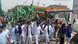 کسان مظاہرہ کے 200 دن پورے، کسان زرعی قوانین کو ختم کرنے سے کم کسی چیز کے لئے تیار نہیں