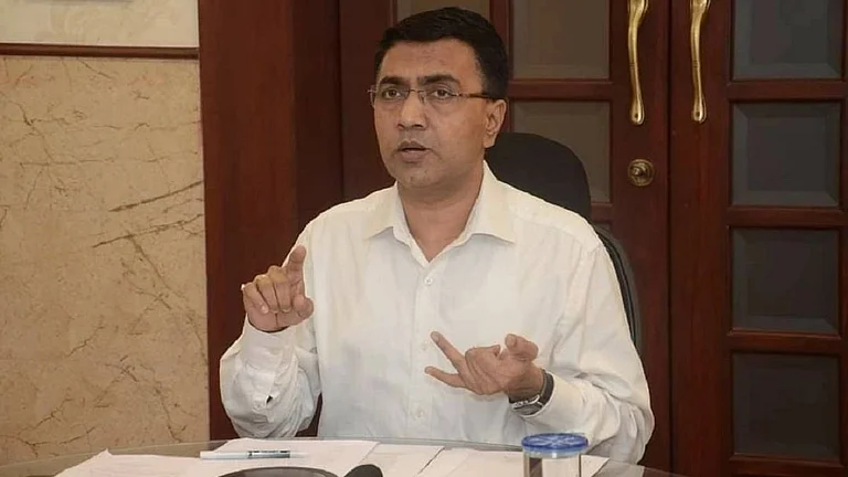 وقف بل کے خلاف احتجاج: کولکاتا، رانچی میں مظاہرے، احمد آباد میں 50 افراد زیرِ حراست