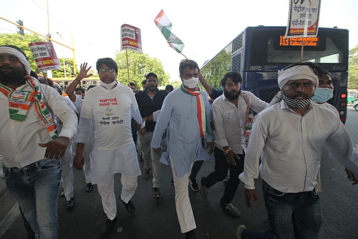 تصویر ویپن/قومی آواز