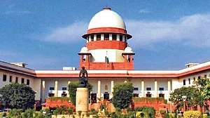 سپریم کورٹ پہنچا ’پیگاسس معاملہ‘، ایس آئی ٹی سے جانچ کا مطالبہ، پی ایم مودی اور سی بی آئی کو بنایا گیا فریق