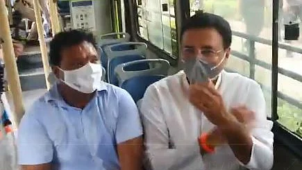 سرجے والا، تصویر ویڈیو گریب