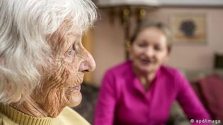 جرمنی ميں معمر افراد کی ديکھ بھال، لاکھوں یورو کا کاروبار