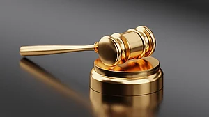 دہلی فسادات معاملے میں 11 افراد باعزت بری، عدالت نے بچانے والوں کو ہی ملزم بنانے پر سخت ناراضگی کا کیا اظہار