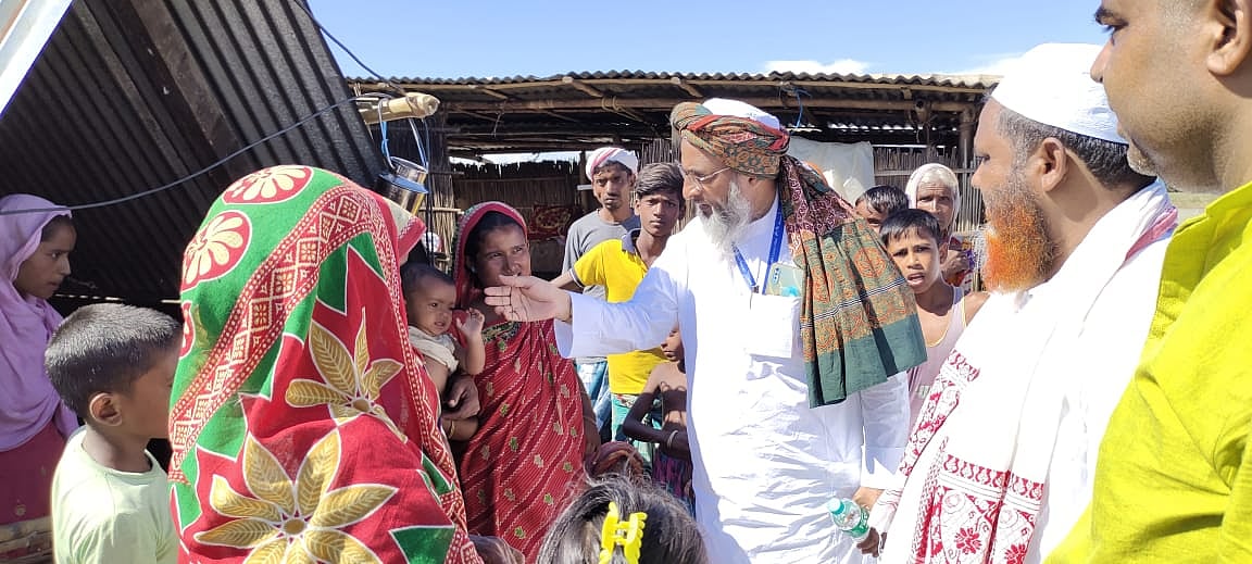 آسام تشدد: متاثرین سے جمعیۃ علماء ہند اور جماعت اسلامی ہند کے مشترکہ وفد کی ملاقات