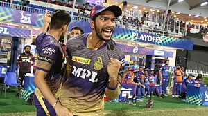 راہل ترپاٹھی کے شاندار چھکے سے کے کے آر فائنل میں