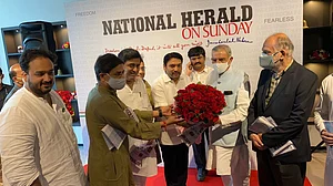 پنڈت نہرو کے یومِ پیدائش پر ’نیشنل ہیرالڈ‘ کا ممبئی ایڈیشن لانچ، تقریب میں کئی اہم رہنما شامل