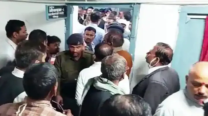 تصویر سوشل میڈیا