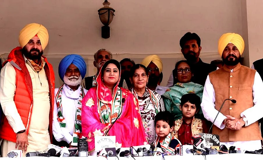 پنجاب میں عآپ بکھراؤ کی طرف گامزن، مزید ایک رکن اسمبلی نے دیا استعفیٰ