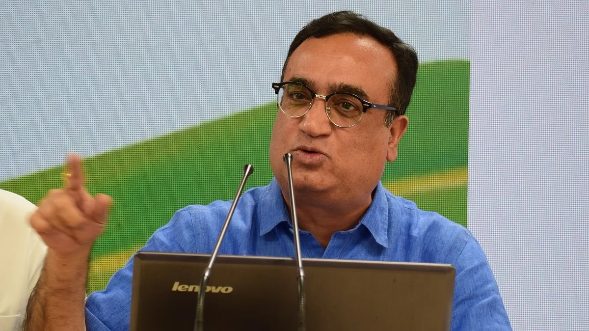 <div class="paragraphs"><p>اجئے ماکن، تصویر یو این آئی</p></div>