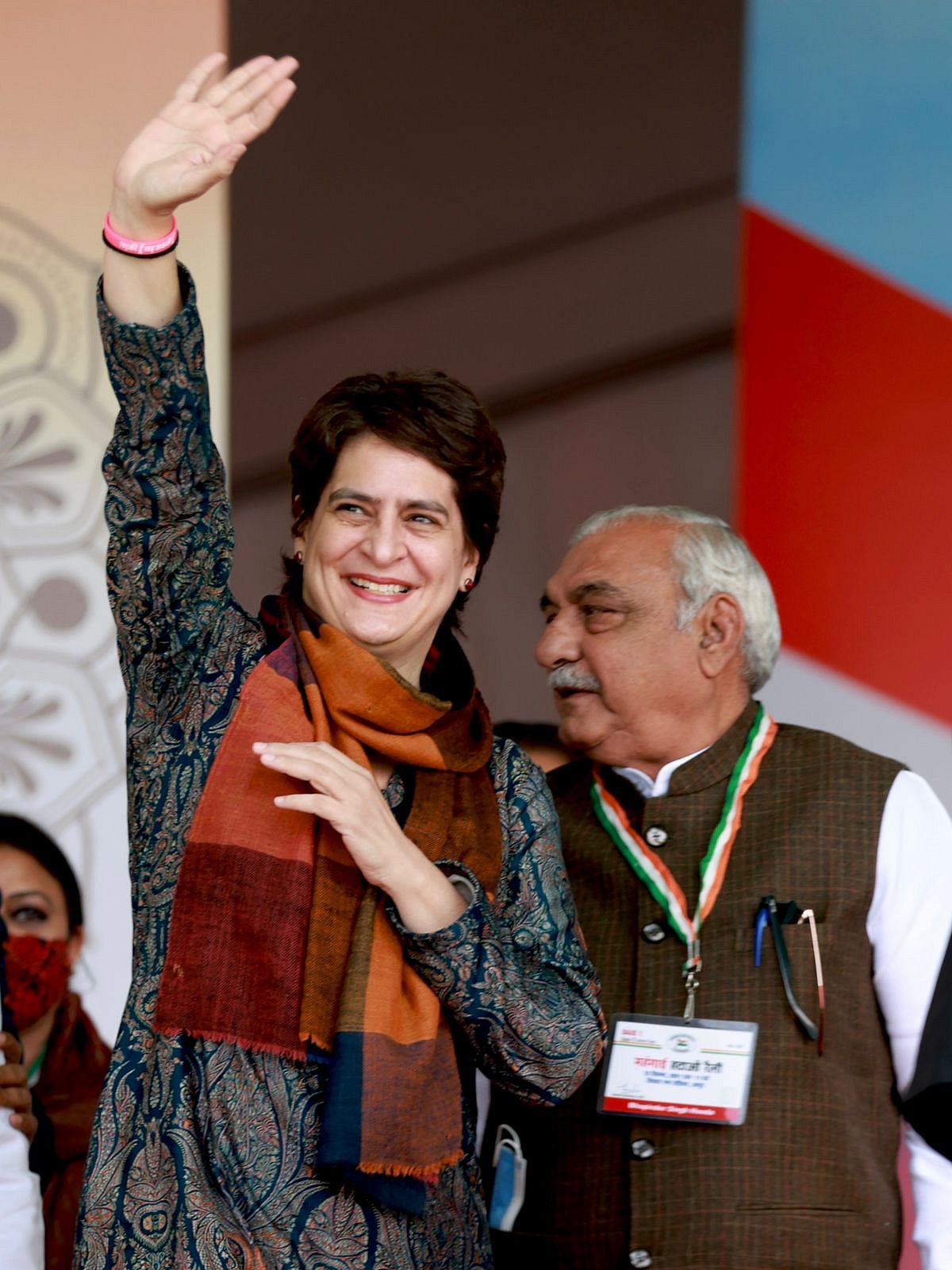 کانگریس کی ’مہنگائی ہٹاؤ مہا ریلی‘، جے پور کی سڑکوں پر لوگوں کا سیلاب...گراؤنڈ رپورٹ