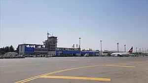 قطر اور ترکی کے ساتھ افغان ایئرپورٹ انتظام پر کوئی معاہدہ نہیں ہوا: طالبان