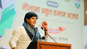 چوڑی فروخت کرنے والے تسلیم کو ملی ضمانت، عمران پرتاپ گڑھی کی کوشش رنگ لائی