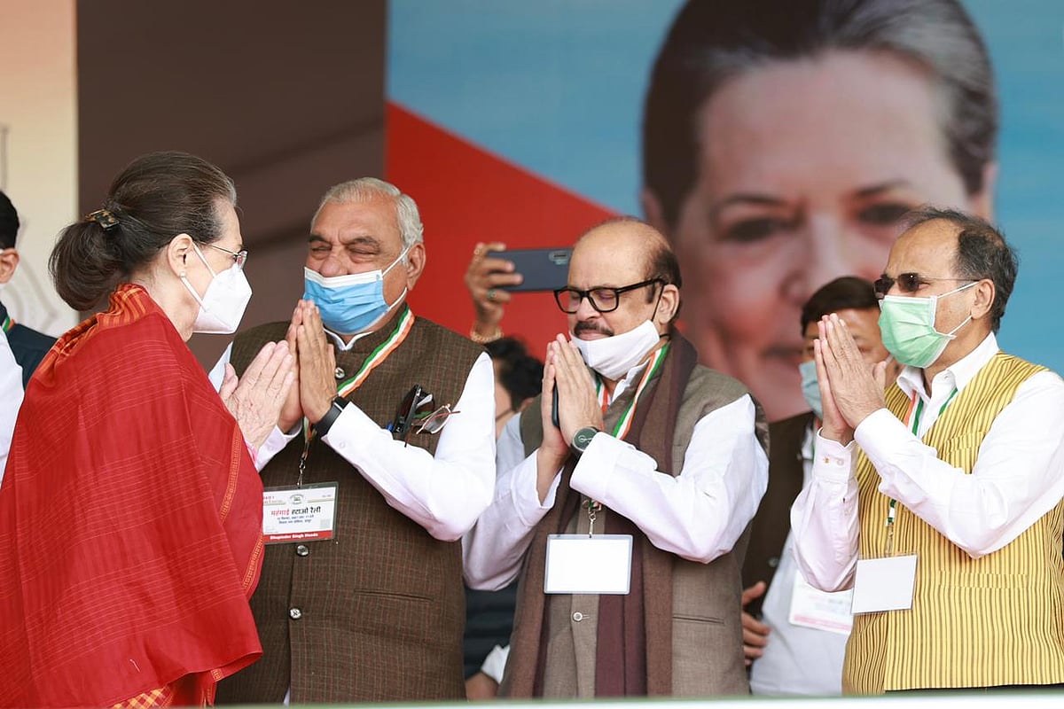 کانگریس کی ’مہنگائی ہٹاؤ مہا ریلی‘، جے پور کی سڑکوں پر لوگوں کا سیلاب...گراؤنڈ رپورٹ