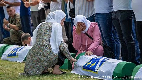 بوسنیا نسل کشی سے انکار پر جرمنی نے اسرائیلی مؤرخ کا ایوارڈ منسوخ کردیا