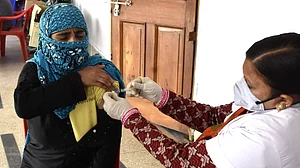 ایس بی آئی نے کورونا کی تیسری لہر کو اس وبا کے خاتمہ کی شروعات قرار دیا