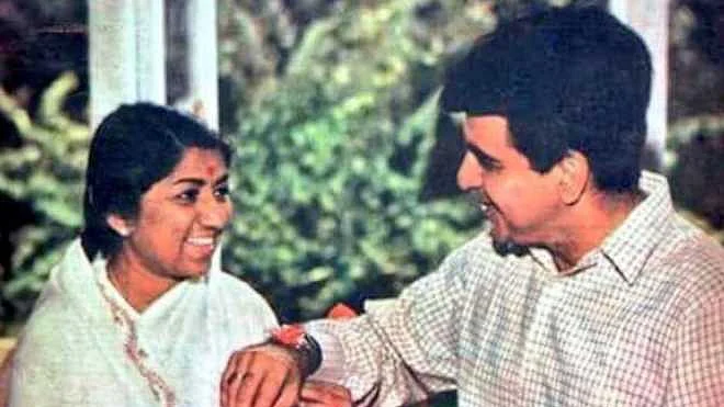 دلیپ کمار، لتا منگیشکر / یو این آئی