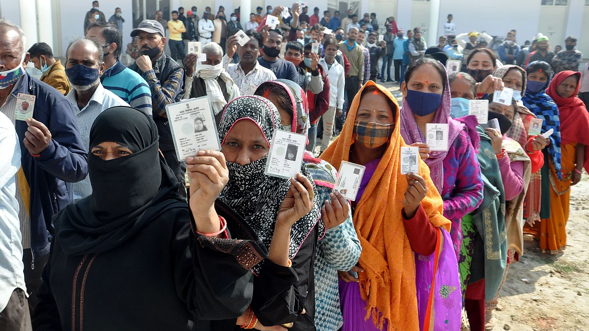 <div class="paragraphs"><p> ووٹرس کی فائل تصویر / یو این آئی</p></div>