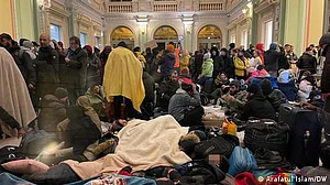 یوکرین: بھارتی طلبہ پریشان حال لیکن یرغمال بنانے کا روسی دعویٰ غلط