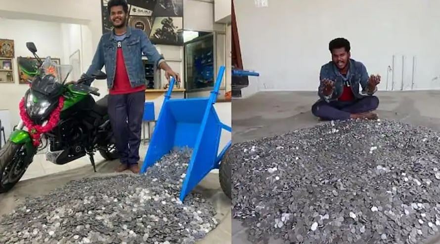 ’1 روپے‘ کے سکّے لے کر 2.6 لاکھ روپے کی بائک خریدنے شو روم پہنچا نوجوان، پیسے گننے میں لگ گئے 10 گھنٹے