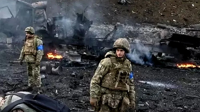 <div class="paragraphs"><p>یوکرین-روس جنگ کی فائل تصویر، آئی اے این ایس</p></div>