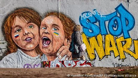 جرمنی میں روسی کمیونٹی کو جارحانہ رویوں کا سامنا