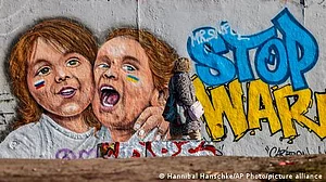 جرمنی میں روسی کمیونٹی کو جارحانہ رویوں کا سامنا