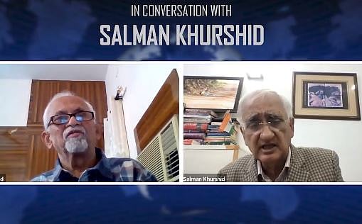 ویڈیو: روس-یوکرین جنگ دنیا کو کس سمت لے جائے گی، ظفر آغا کی سلمان خورشید سے گفتگو