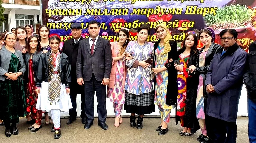 تاجک نیشنل یونیورسٹی، دوشنبہ، تاجکستان میں نوروز کا پروگرام