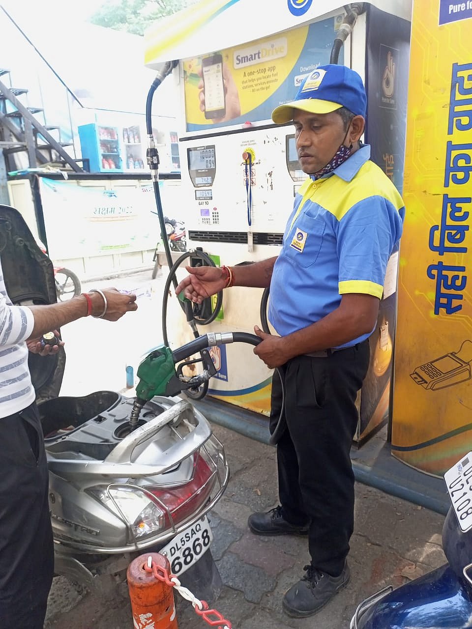 مہنگائی نے عوام کو پوری طرح نچوڑ دیا ہے