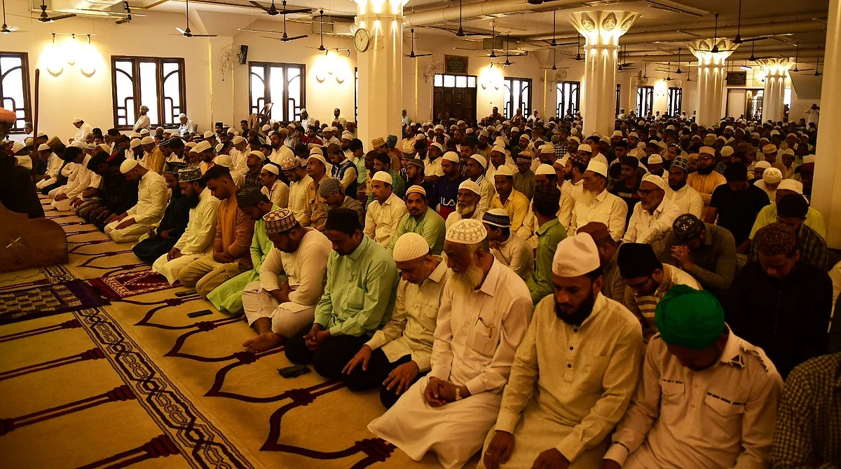 عہد فاروقیؓ اور تراویح کی باقاعدہ شروعات... محمد عبید