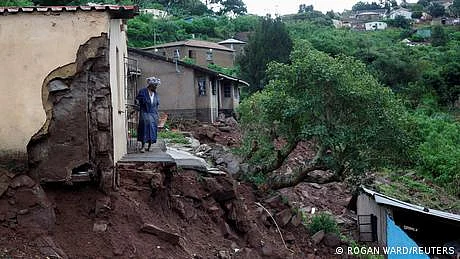 افریقہ کو مضبوط بنا کر وہاں سے ہجرت کو روکا جائے، یورپی یونین