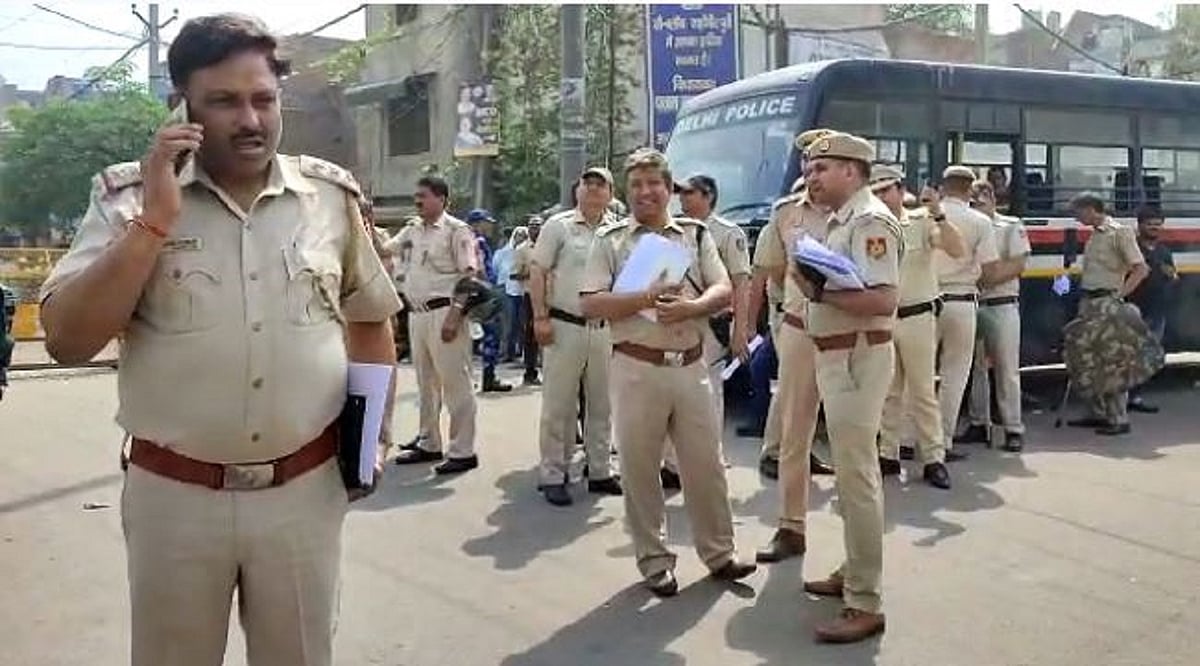 جہانگیر پوری تشدد: 9 ملزمان گرفتار، علاقے میں بڑی تعداد میں پولیس فورس تعینات