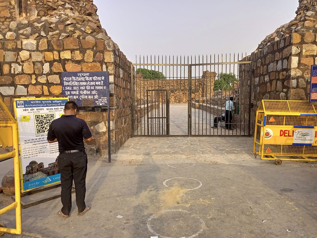دہلی: فیروز شاہ کوٹلہ میں انٹری کے لئے لینا ہوگا 25 روپے کا ٹکٹ، تبھی ادا کر سکتے ہیں نماز