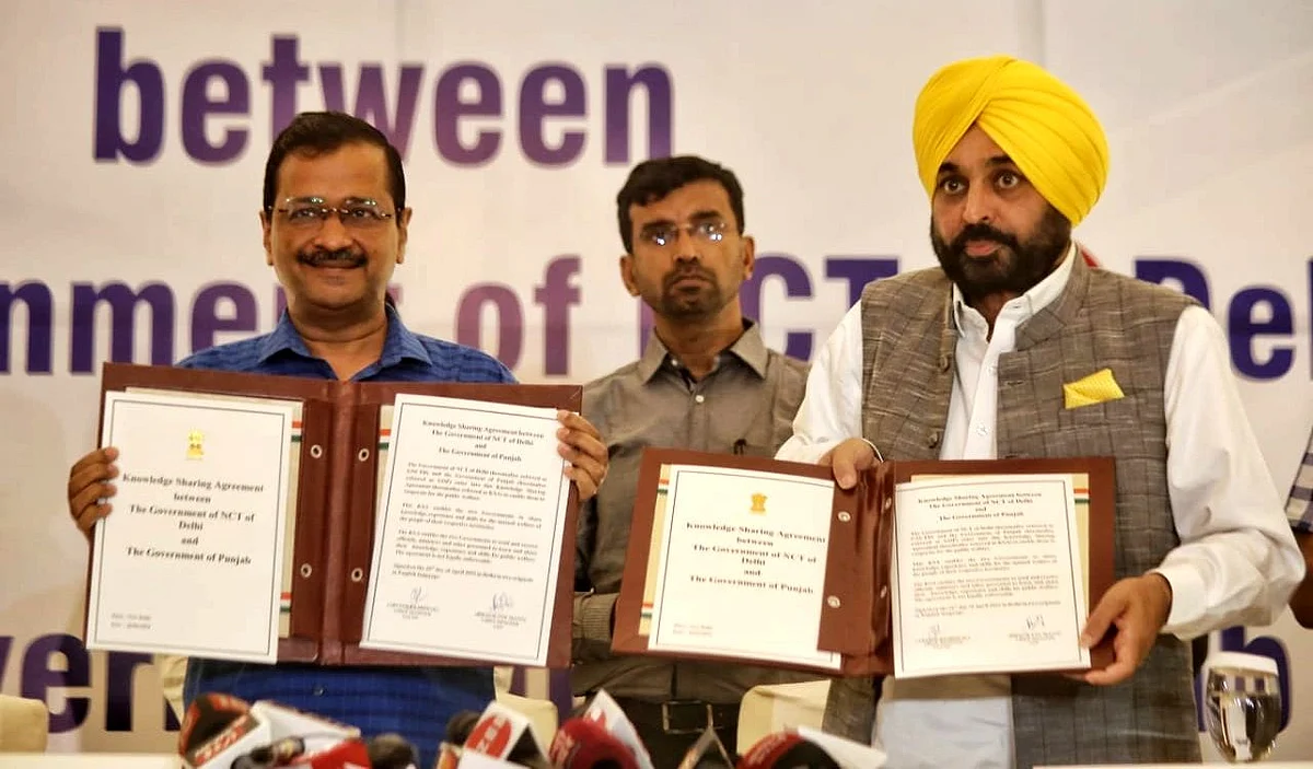 پہلے پنجاب کے اسکولوں کا دورہ کیجئے پھر نام نہاد ’دہلی ماڈل‘ کو دیکھئے، مان کے دورے پر تنقید