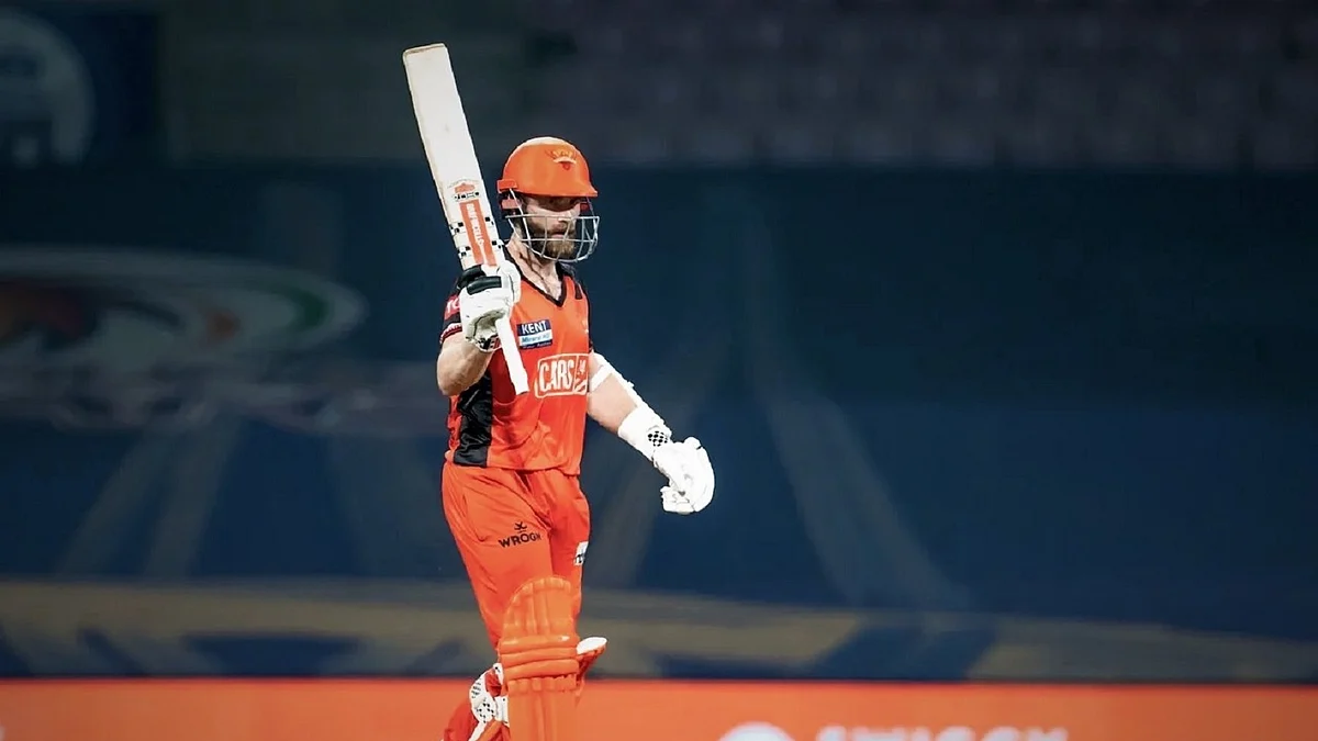 کین ولیمسن، تصویر آئی اے این اسی