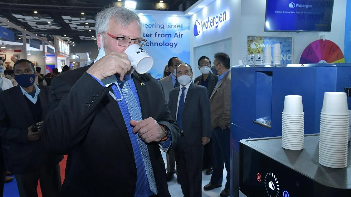 فائل تصویر بشکریہ ٹوئٹر