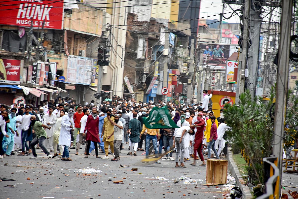 توہین رسالت کے خلاف احتجاج: رانچی میں زخمی 2 افراد فوت، یوپی میں 200 سے زیادہ مظاہرین گرفتار