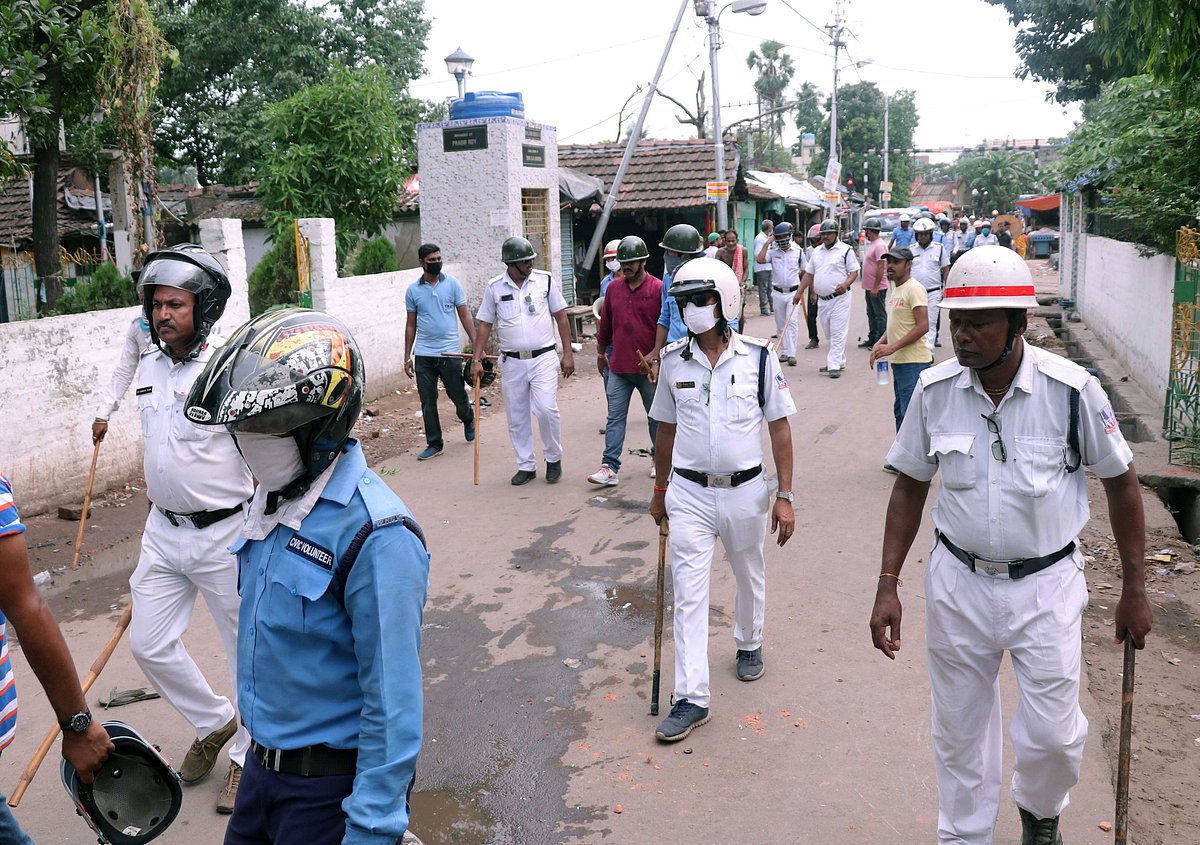 توہین رسالت کے خلاف احتجاج: رانچی میں زخمی 2 افراد فوت، یوپی میں 200 سے زیادہ مظاہرین گرفتار