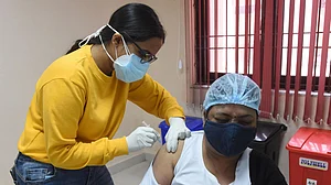 کورونا وائرس، تصویر یو این آئی