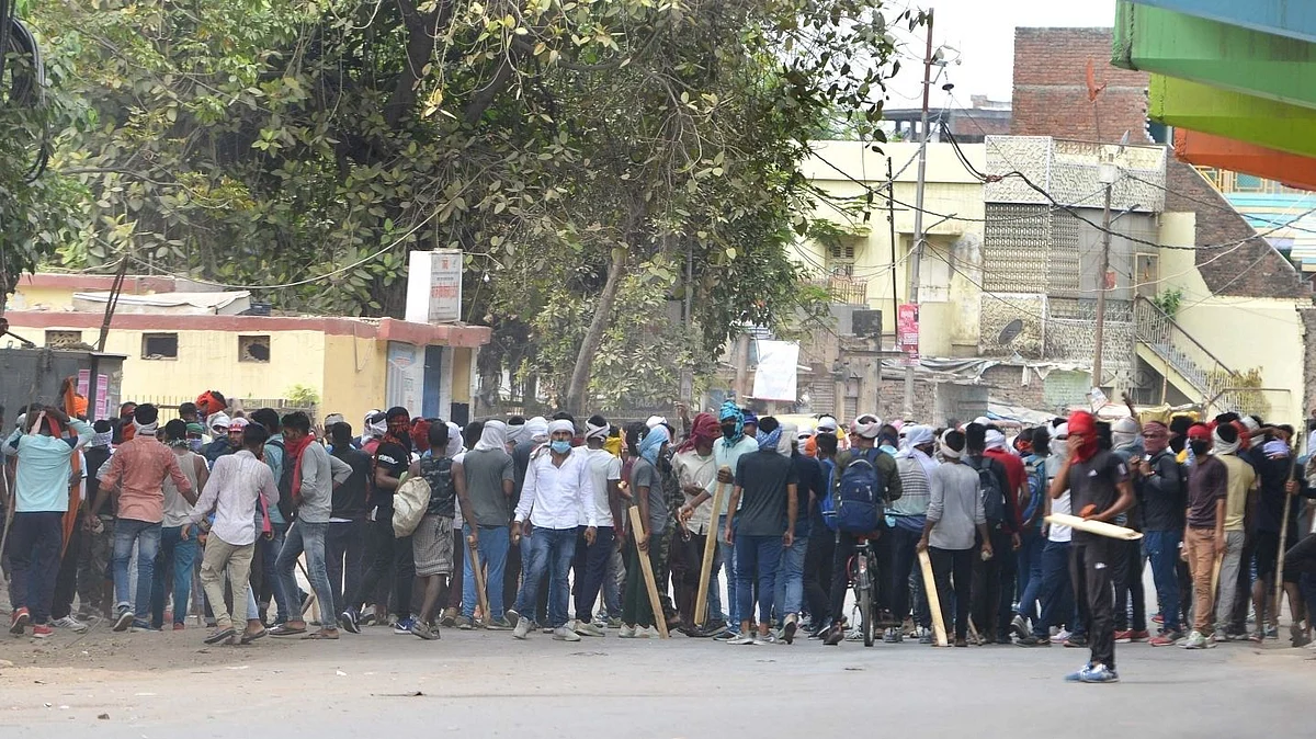 اگنی پتھ کے خلاف یو پی میں احتجاج / آئی اے این ایس