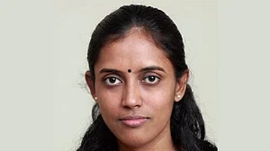 دہلی پولیس پر ناشائستگی کا الزام لگانے والی کانگریس رکن پارلیمنٹ جوتی منی داخل اسپتال