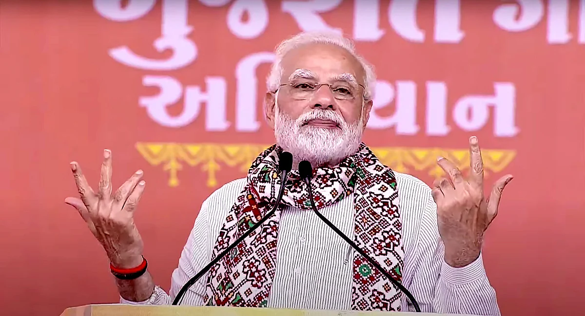 طنز و مزاح: حب الوطنی ثابت کرنے کا سنہری موقع دے رہی سرکار، محض 25-30 روپے کی قربانی درکار!