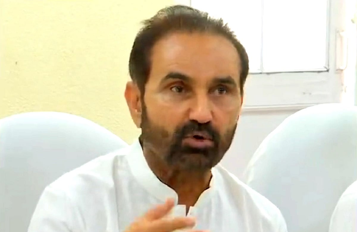 غیر پارلیمانی الفاظ کی فہرست، جمہوریت کا گلا گھونٹنے کی کوشش: کانگریس