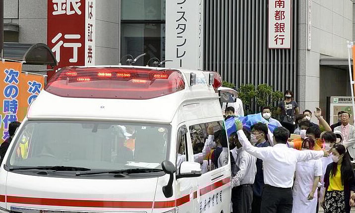 جاپان کے سابق وزیر اعظم شنزو آبے پر حملہ کب اور کیسے ہوا...دیکھیں ویڈیو اور تصاویر