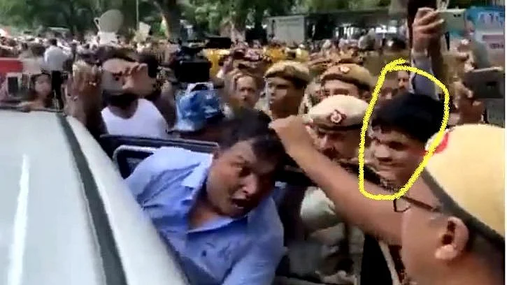 تصویر ٹوئٹر @drajoykumar