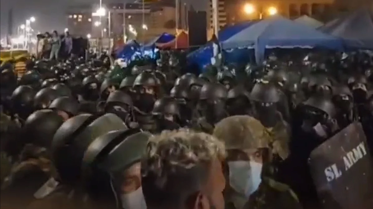 تصویر ویڈیو گریب